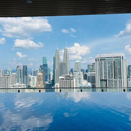The Luxe Suites Klcc By Cozy Stay Куала-Лумпур Екстер'єр фото