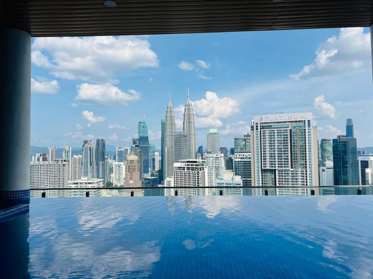 The Luxe Suites Klcc By Cozy Stay Куала-Лумпур Екстер'єр фото