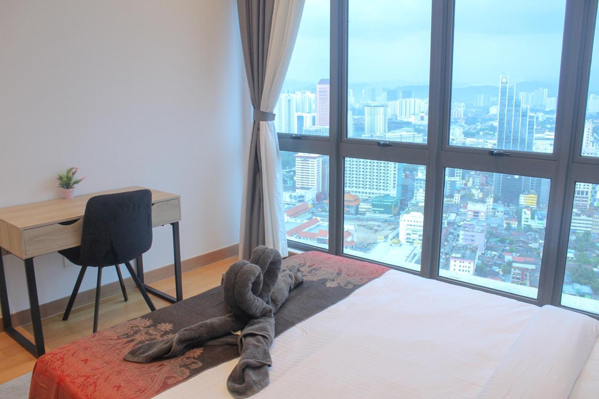 The Luxe Suites Klcc By Cozy Stay Куала-Лумпур Екстер'єр фото